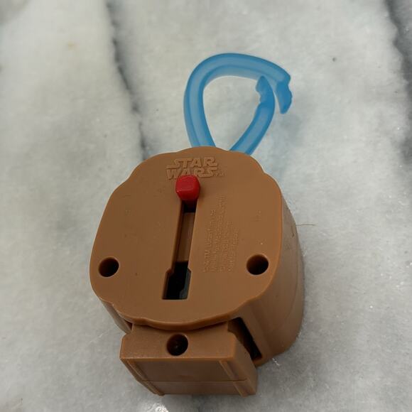 Star Wars 2019 Chewbacca keychain - Picture 3 of 5